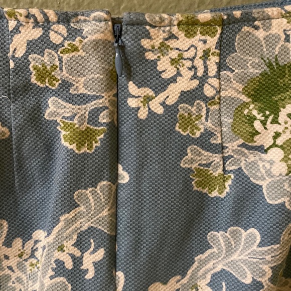 Talbots Blue/Green/White Skirt Size 2P - Picture 4 of 8